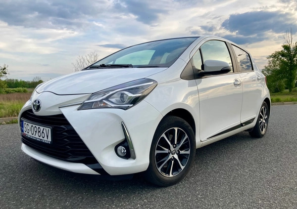 Toyota Yaris cena 56000 przebieg: 66816, rok produkcji 2018 z Zabrze małe 154